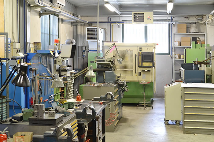 Produzione di morsetti e minuterie metalliche - Piazza srl 